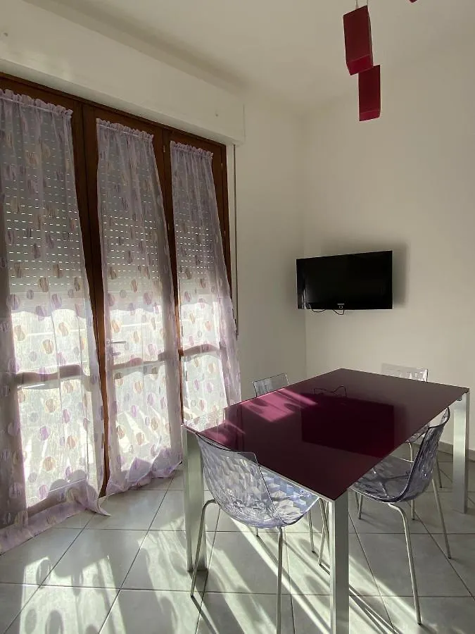 Il Mare In Terrazza Apartment San Vincenzo 0*,